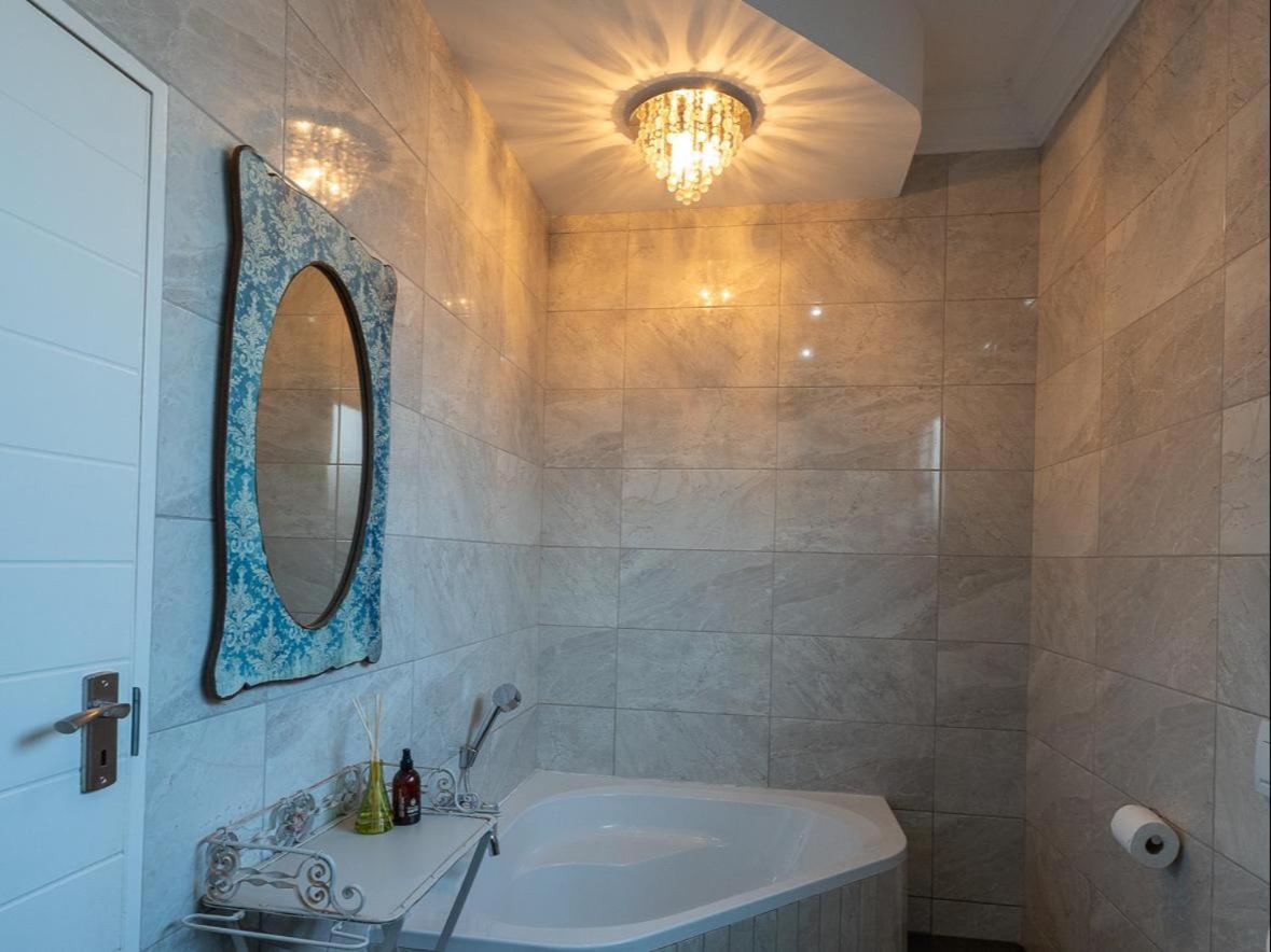 Familia Guesthouse & Boutique Hotel Groblersdal Phòng bức ảnh